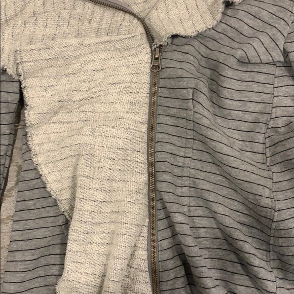 Jacket - Picture 3 of 5